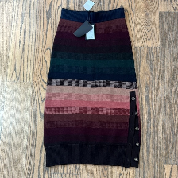 NWT PAIGE Sweater and Skirt Matching Set - Picture 4 of 6